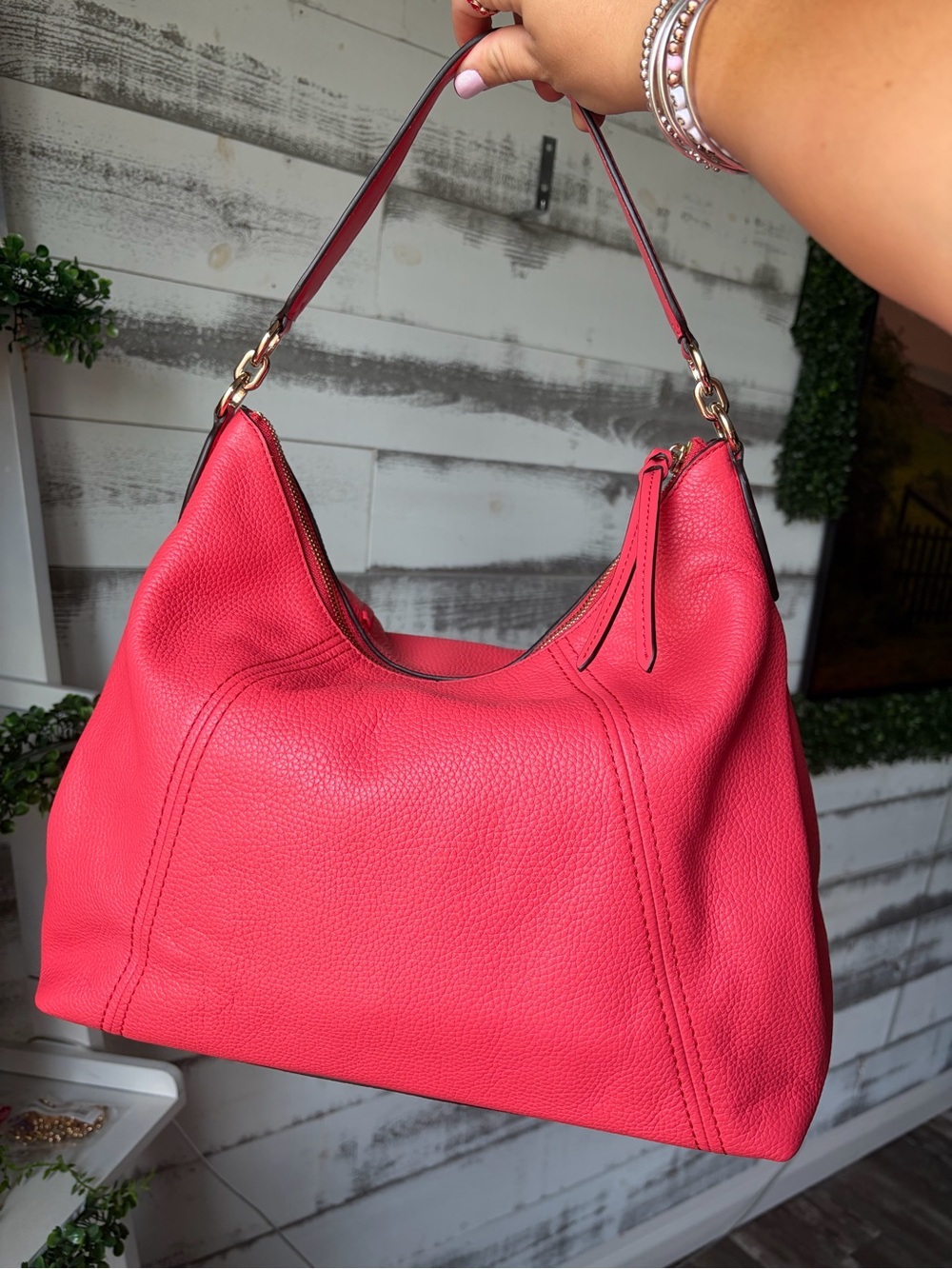 Michael Kors Large Pebbled Leather Whipstitch Hobo Shoulder Coral Pink NWT - Picture 4 of 14